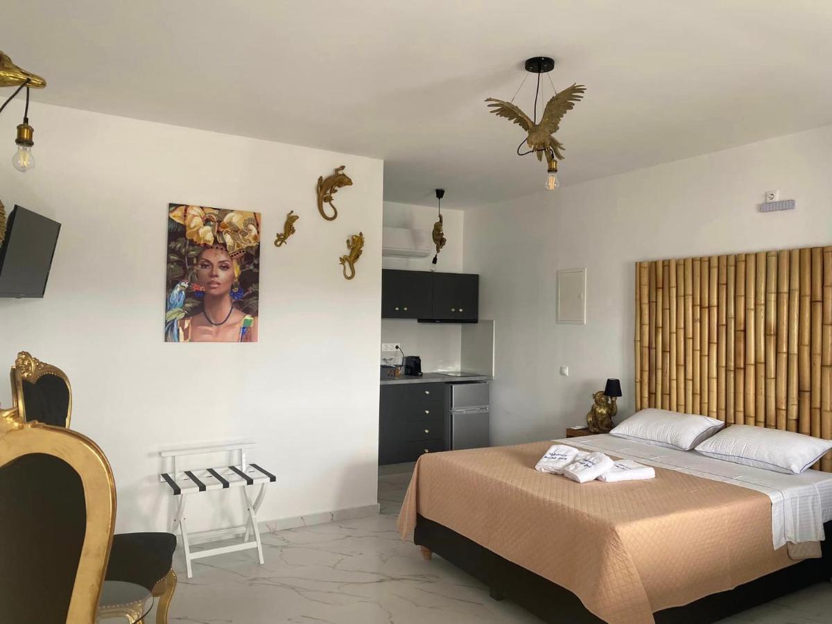 Mykonos Secret Spot Apartment Mykonos Town Bagian luar foto