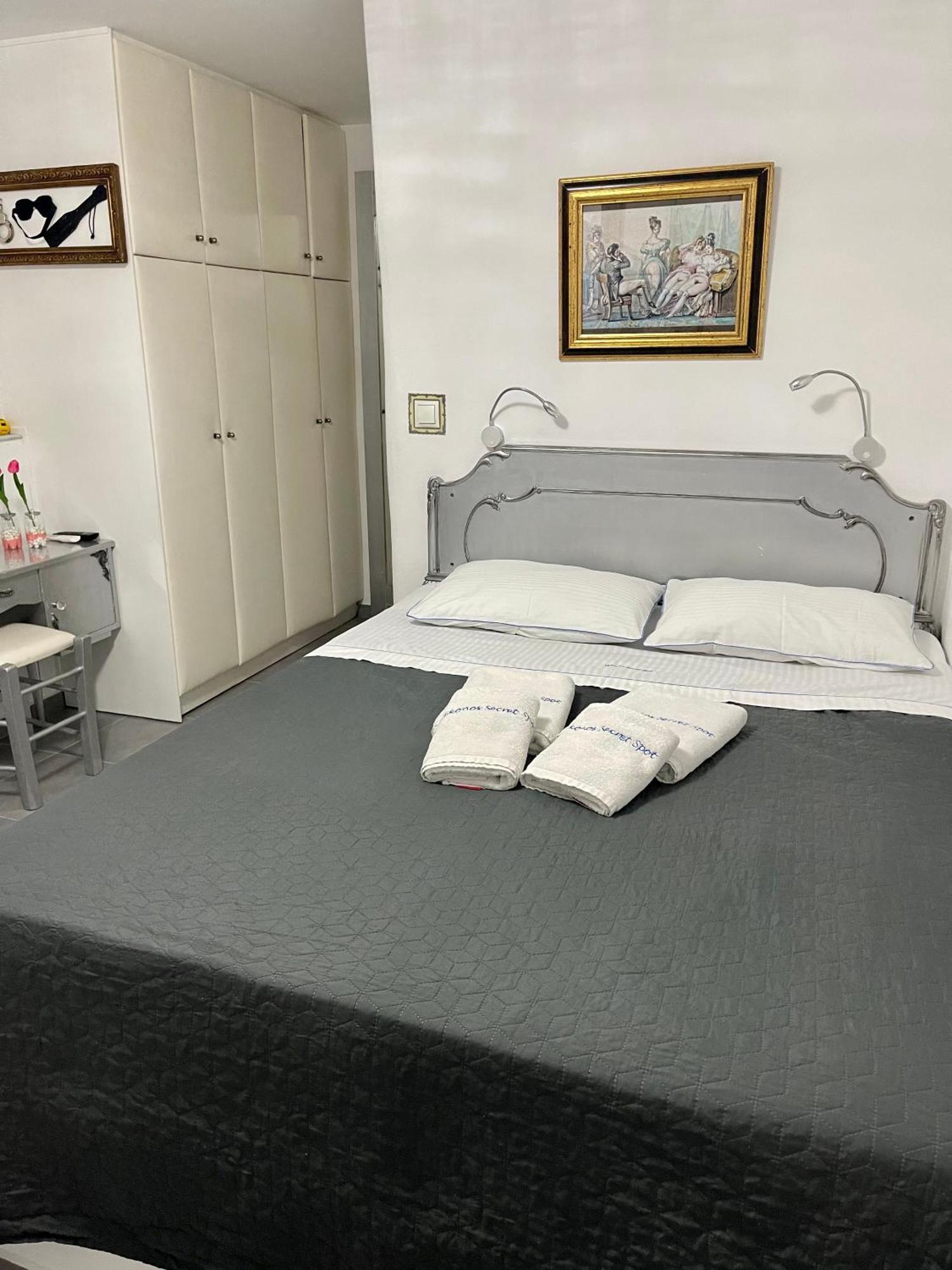 Mykonos Secret Spot Apartment Mykonos Town Bagian luar foto