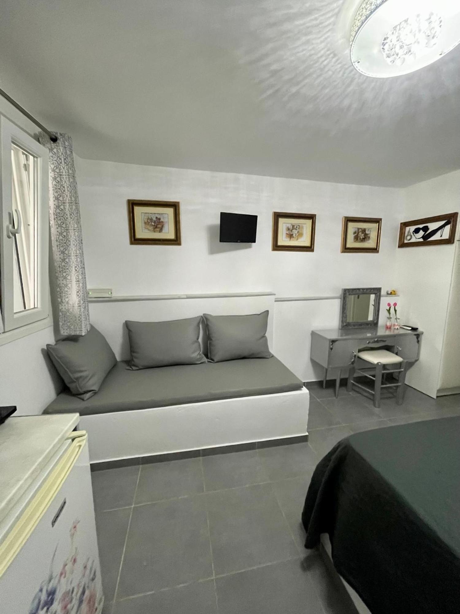 Mykonos Secret Spot Apartment Mykonos Town Bagian luar foto